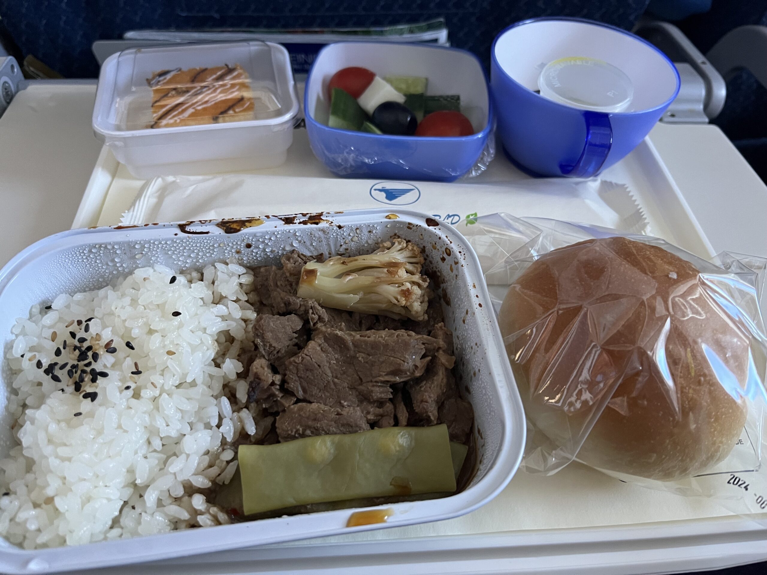 モンゴル航空機内食