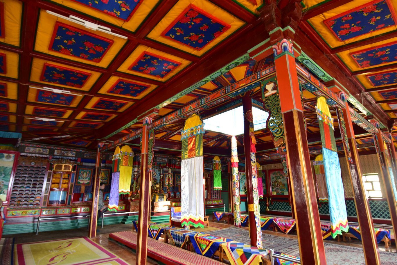 アリヤバル寺院