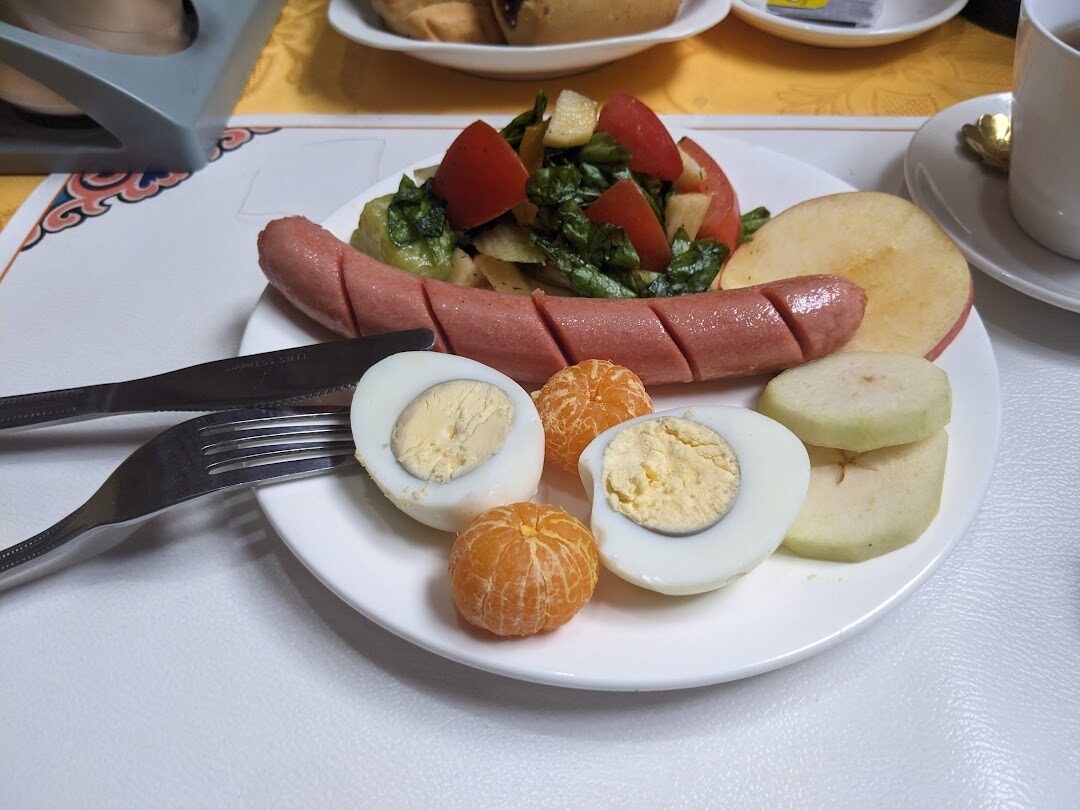 朝食