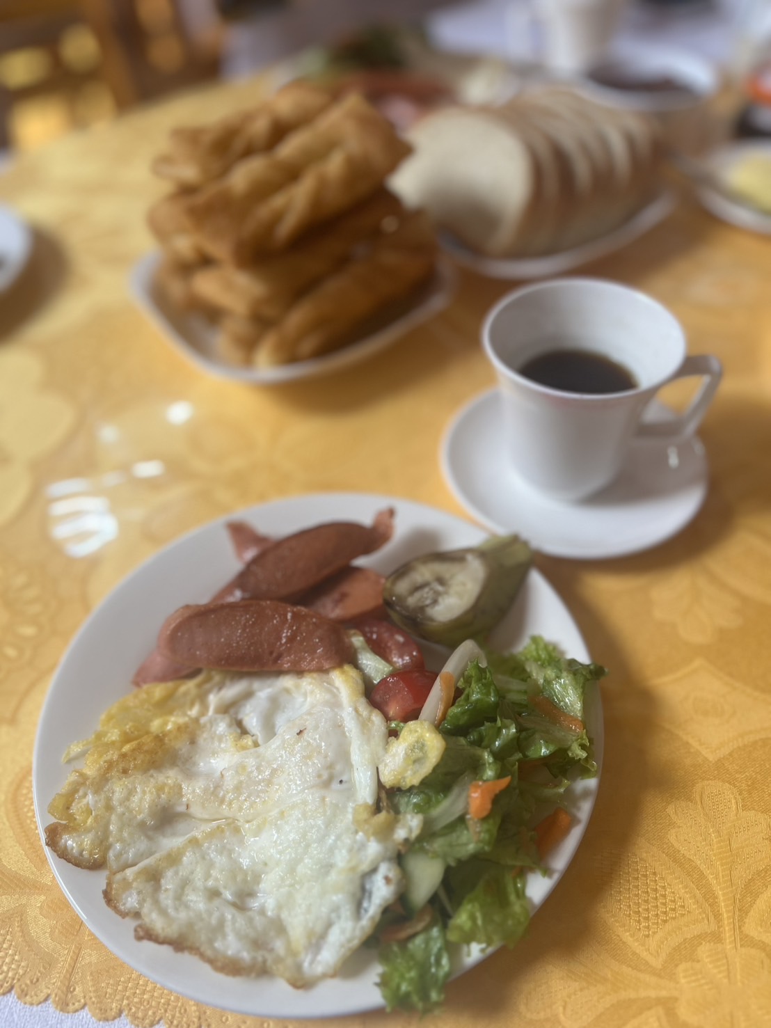 朝食