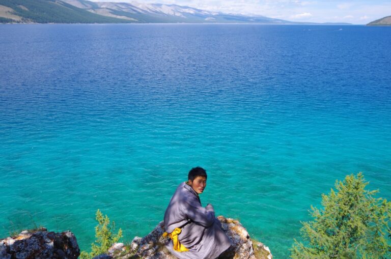 一生に一度は行きたいモンゴルの秘境フブスグル湖！見どころやベストシーズンを解説