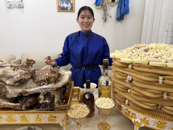 モンゴルの旧正月ツァガーンサルを体験してきた！しきたり・挨拶・注意点は？