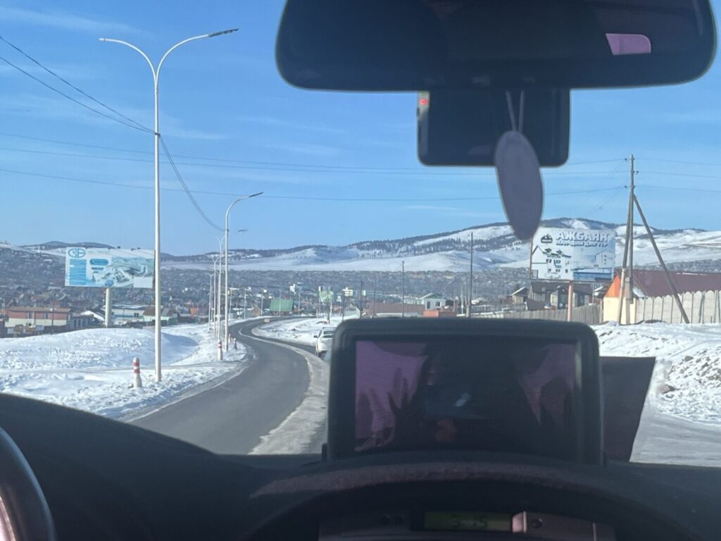 街が見えてきた