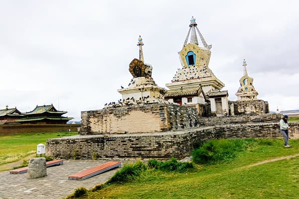 エルデニゾー寺院