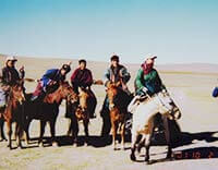 モンゴル乗馬ツアー集合写真