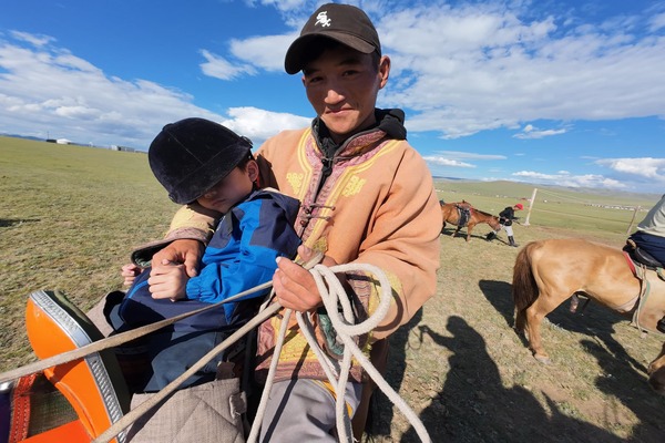 モンゴル乗馬入門！ゲル泊＆チンギスハーン像観光ツアー＜2泊3日〜4泊5日＞