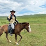 ハラホリンへ乗馬で