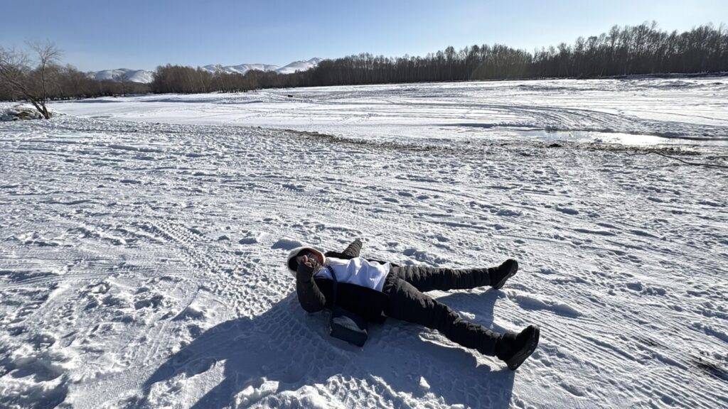 雪原に寝転んで整う